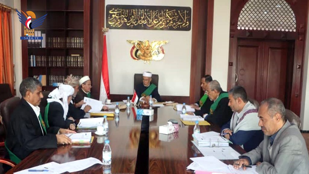 مجلس القضاء يحيل قاضي الى مجلس المحاسبة – وكالة الصحافة اليمنية