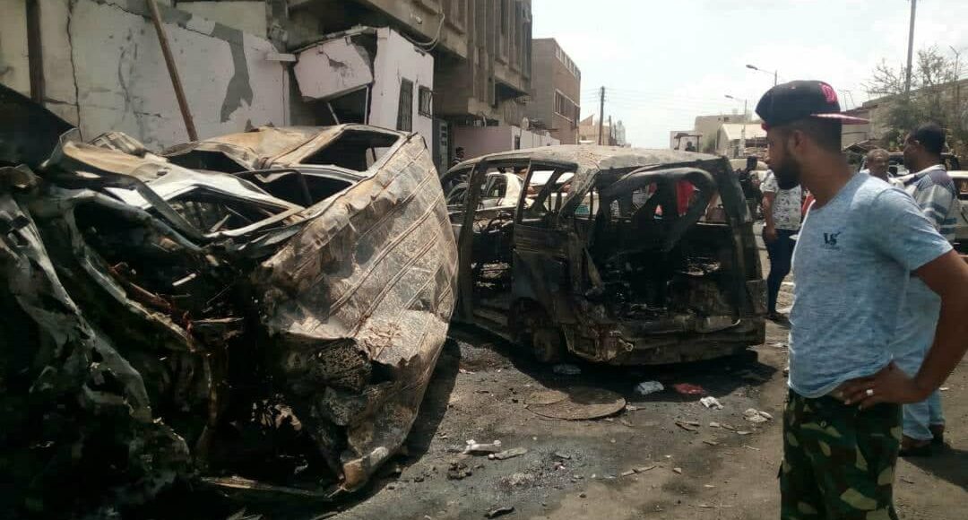تفجير انتحاري يخلف أكثر من 40 قتيلا وجريحا استهدف مقر قوات الحزام الأمني في مدينة عدن