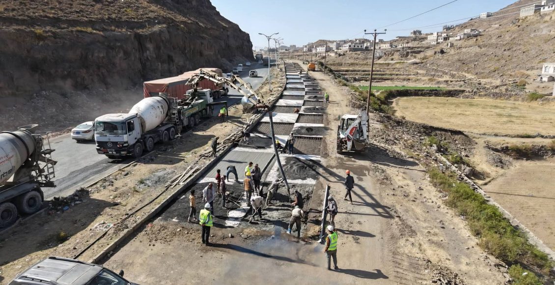 صيانة وترميم طريق الدائري الشرقي مدينة يريم إب (2)