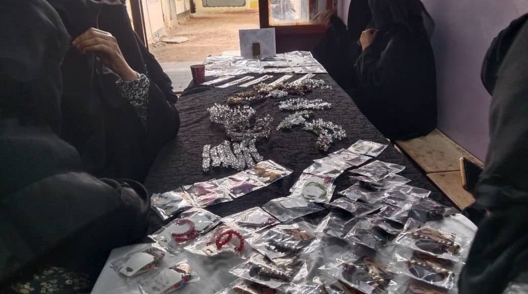 المعرض الأول لمنتجات الأسر جمعية الجراحي التعاونية الزراعية الحديدة 4